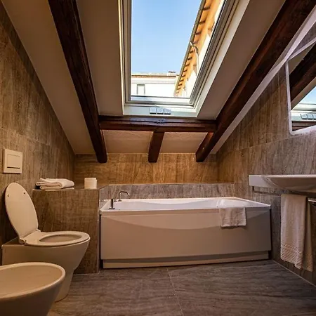 Apartment Palazzo Bocchi *
