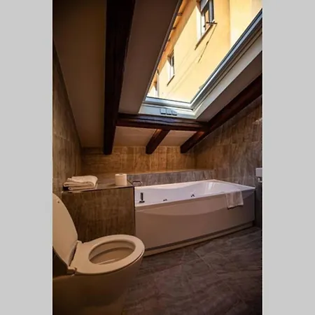 Palazzo Bocchi 아파트 *